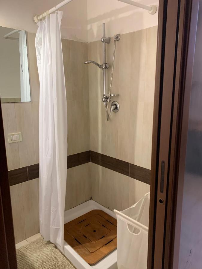 Ground Floor City Center 85 Bari Bagian luar foto